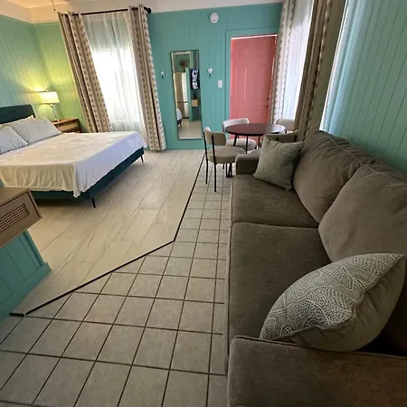 Arvilla Resort St. Pete Beach Exterior photo