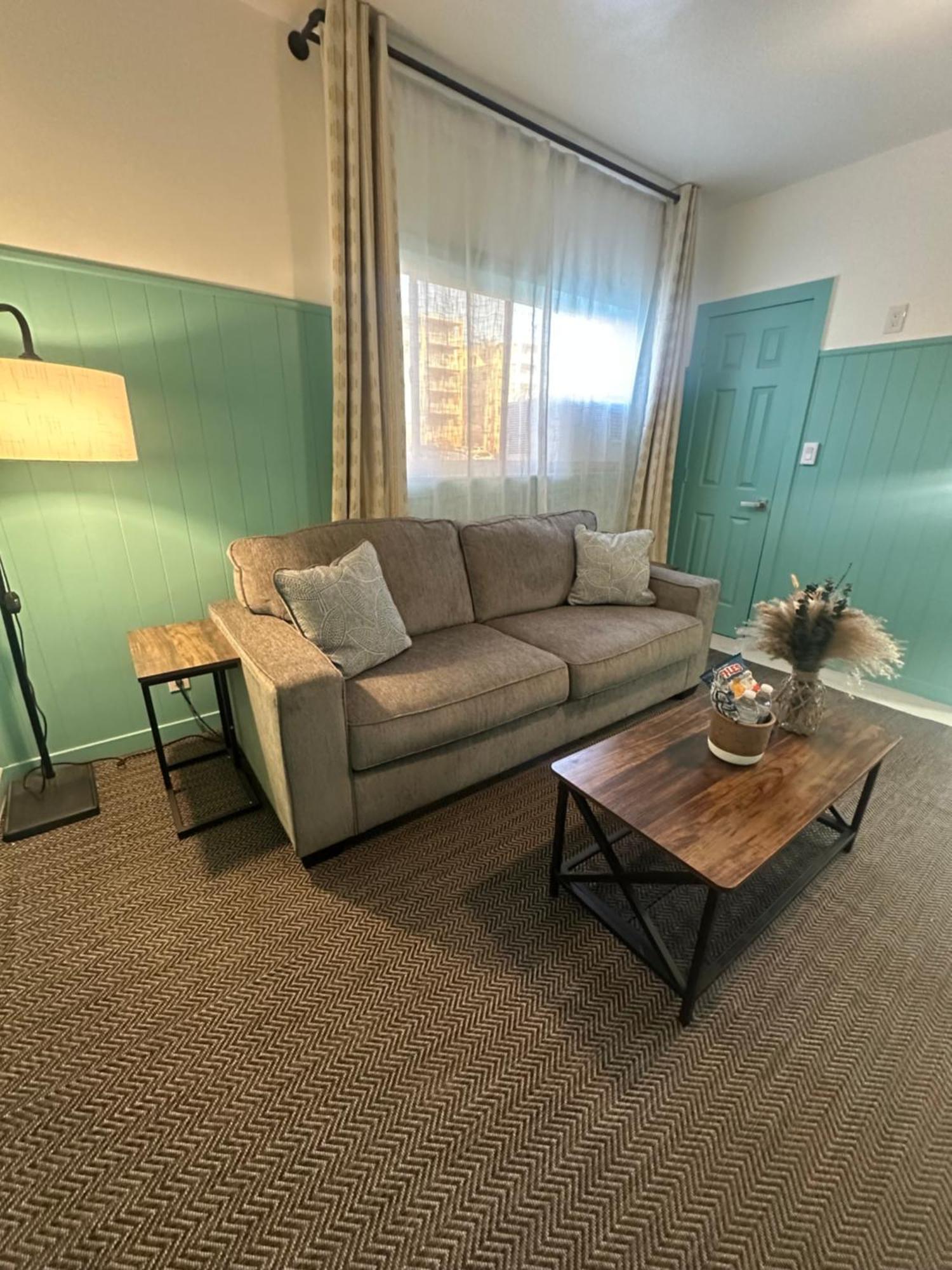Arvilla Hotel St. Pete Beach